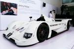 BMW V12 LMR Art Car by Jenny Holzer 1999 года